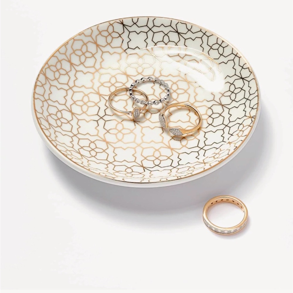 Kendra Scott Ceramic Filigree Ring Dish Gold